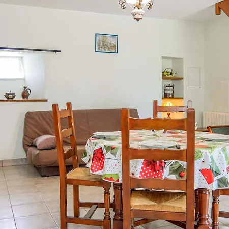 1 Bedroom Gorgeous In