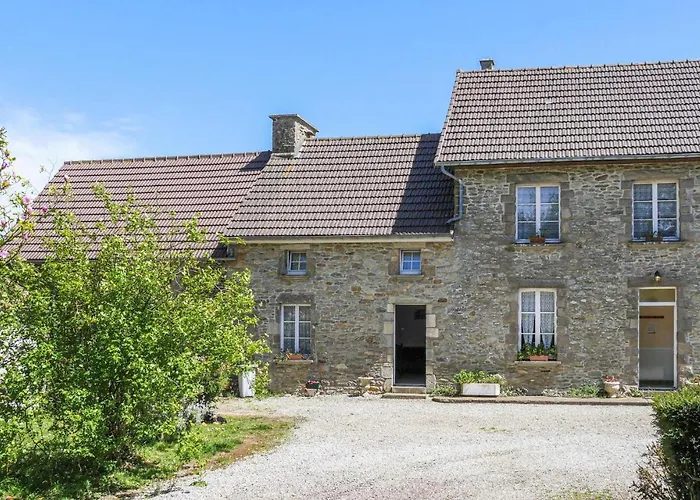 1 Bedroom Gorgeous In Ferienhaus Digosville